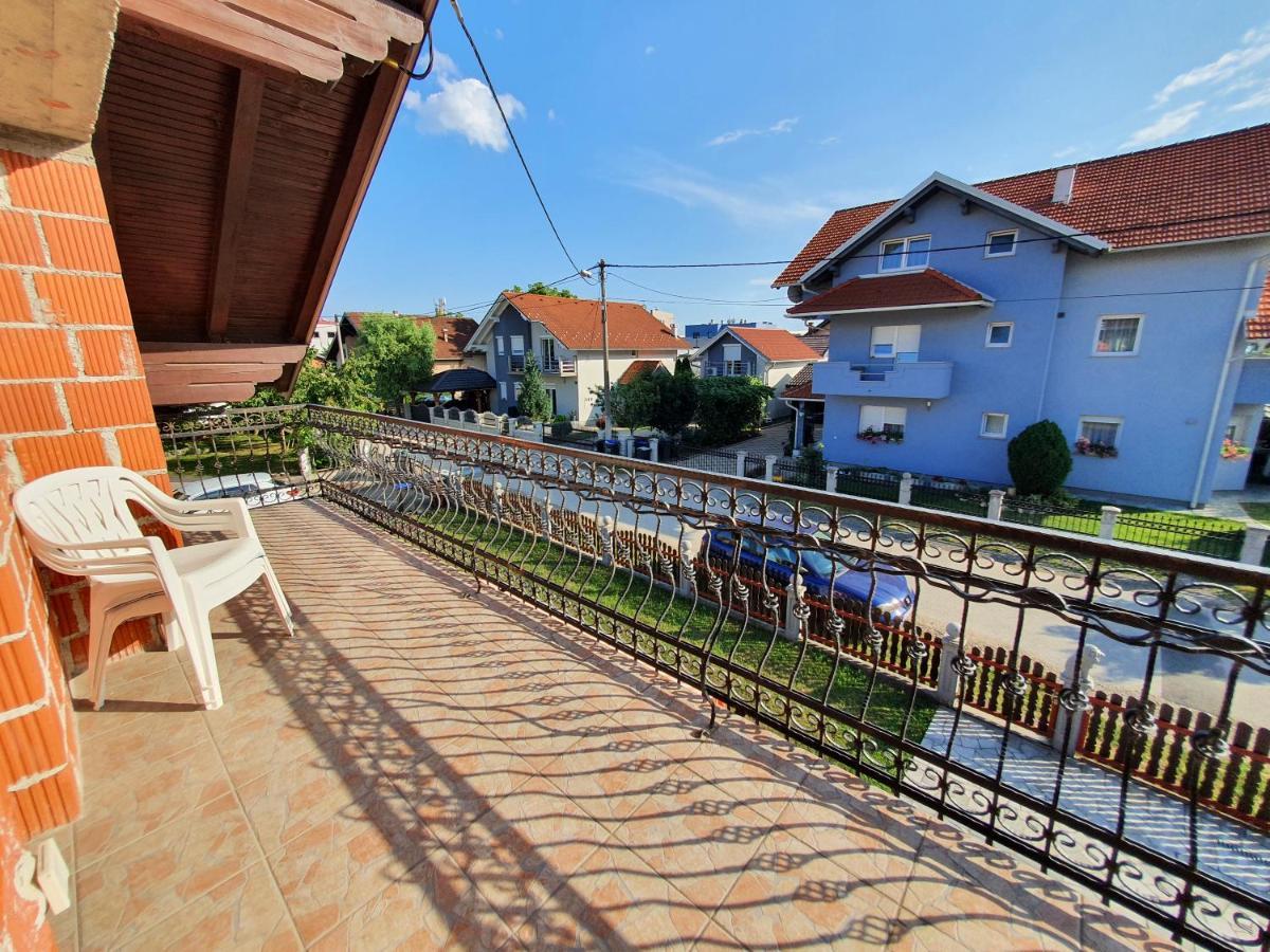 Апартаменты House Antea Lucko Экстерьер фото